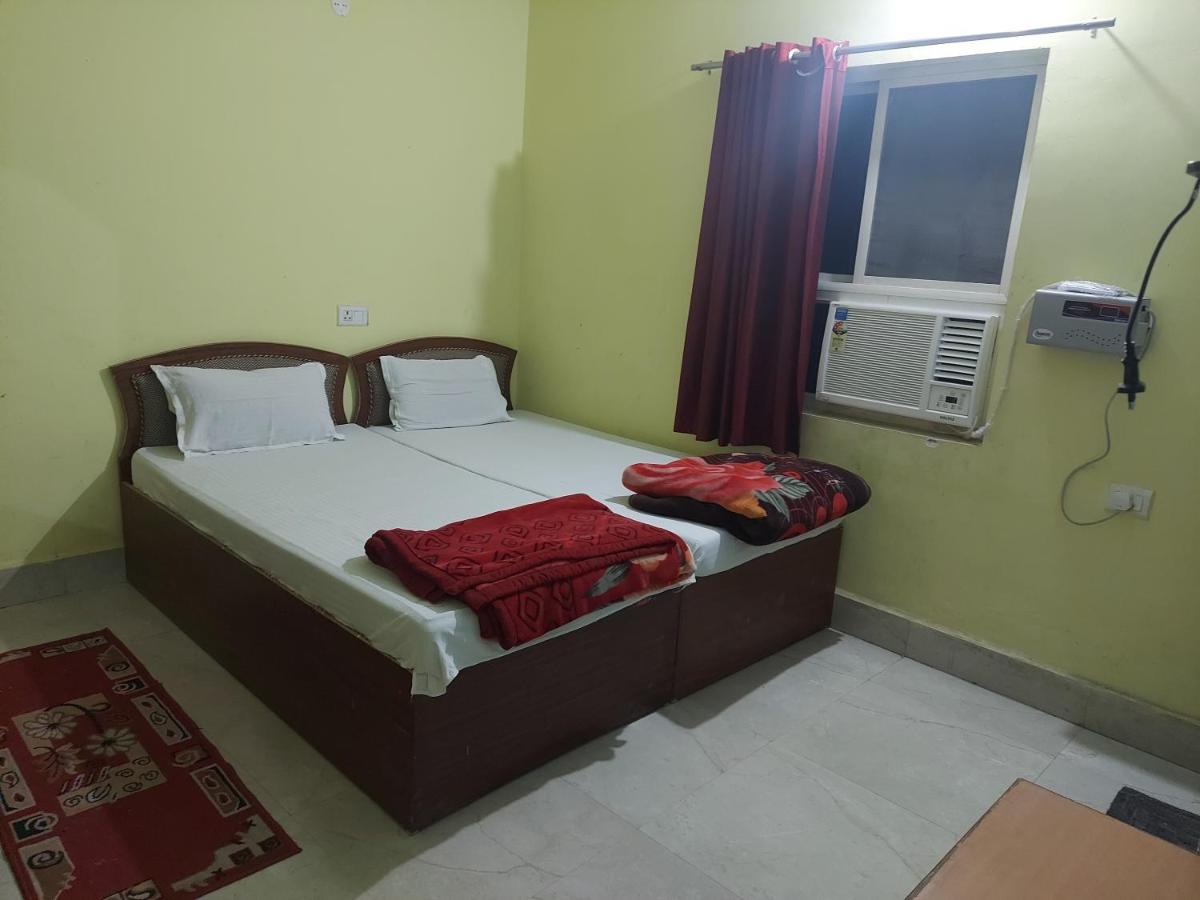 Rama Guest House Bodh Gaya Exteriör bild