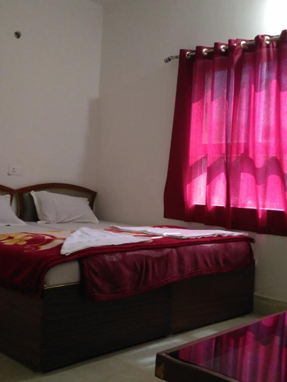 Rama Guest House Bodh Gaya Exteriör bild