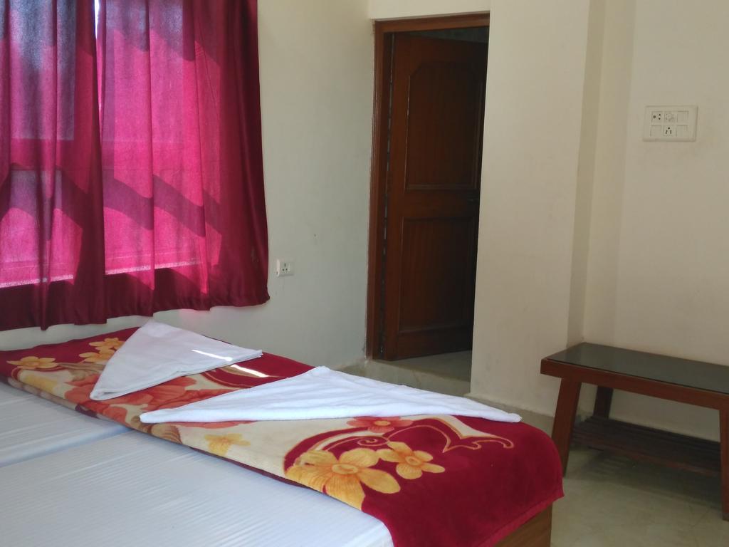 Rama Guest House Bodh Gaya Exteriör bild
