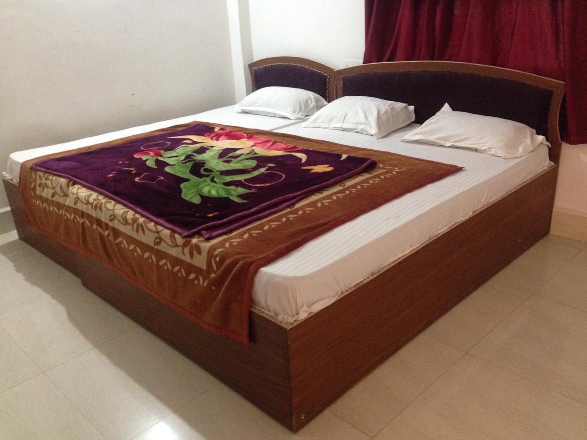 Rama Guest House Bodh Gaya Exteriör bild